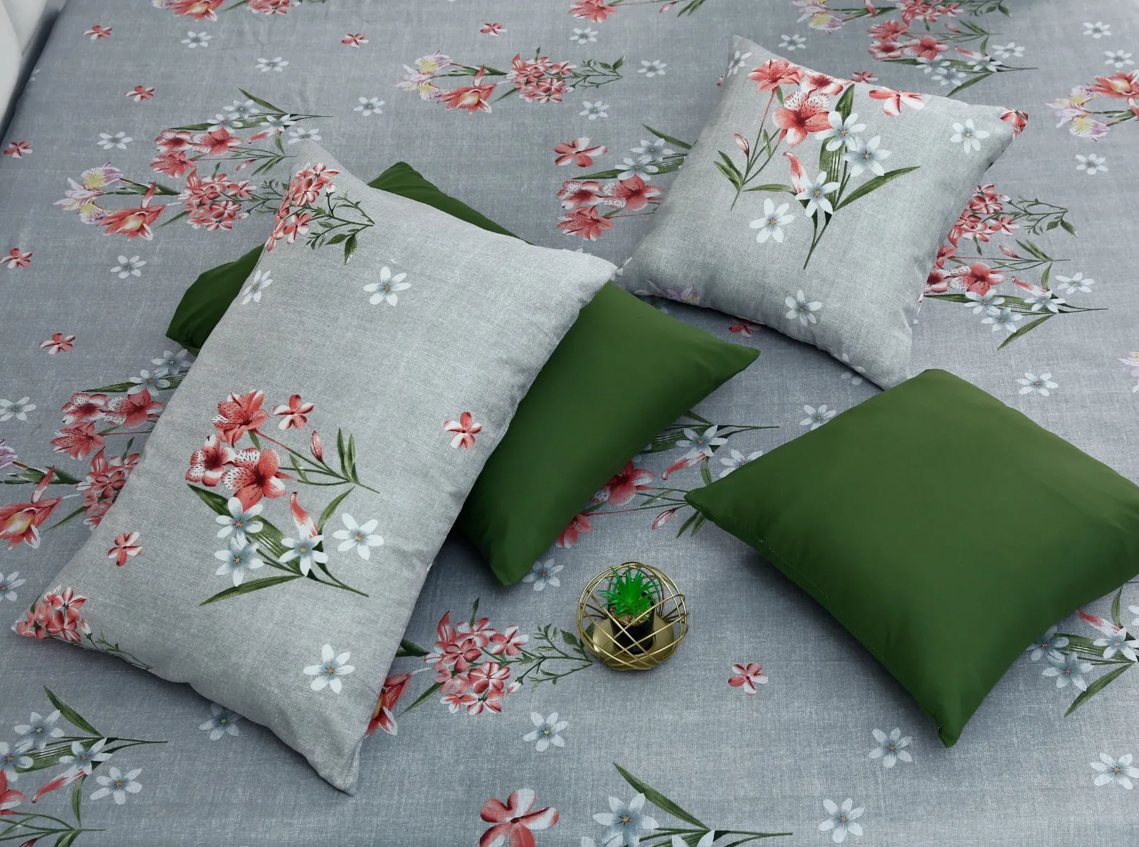 8 PCs Winter Comforter Set- Camellia