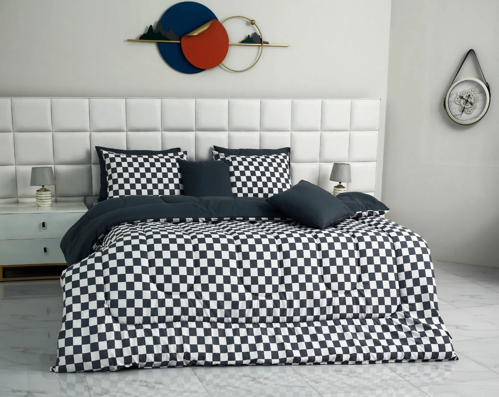 8 PCs Winter Comforter Set-Grey Chess