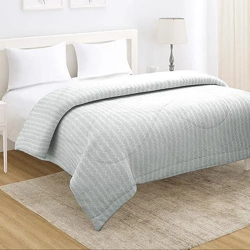 AC Comforter and Bedding Set for Double Bed, Cloud Grey Zig Zag