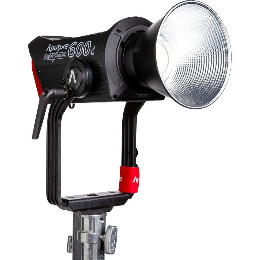 Aputure LS600D Standard Daylight LED With V-Mount