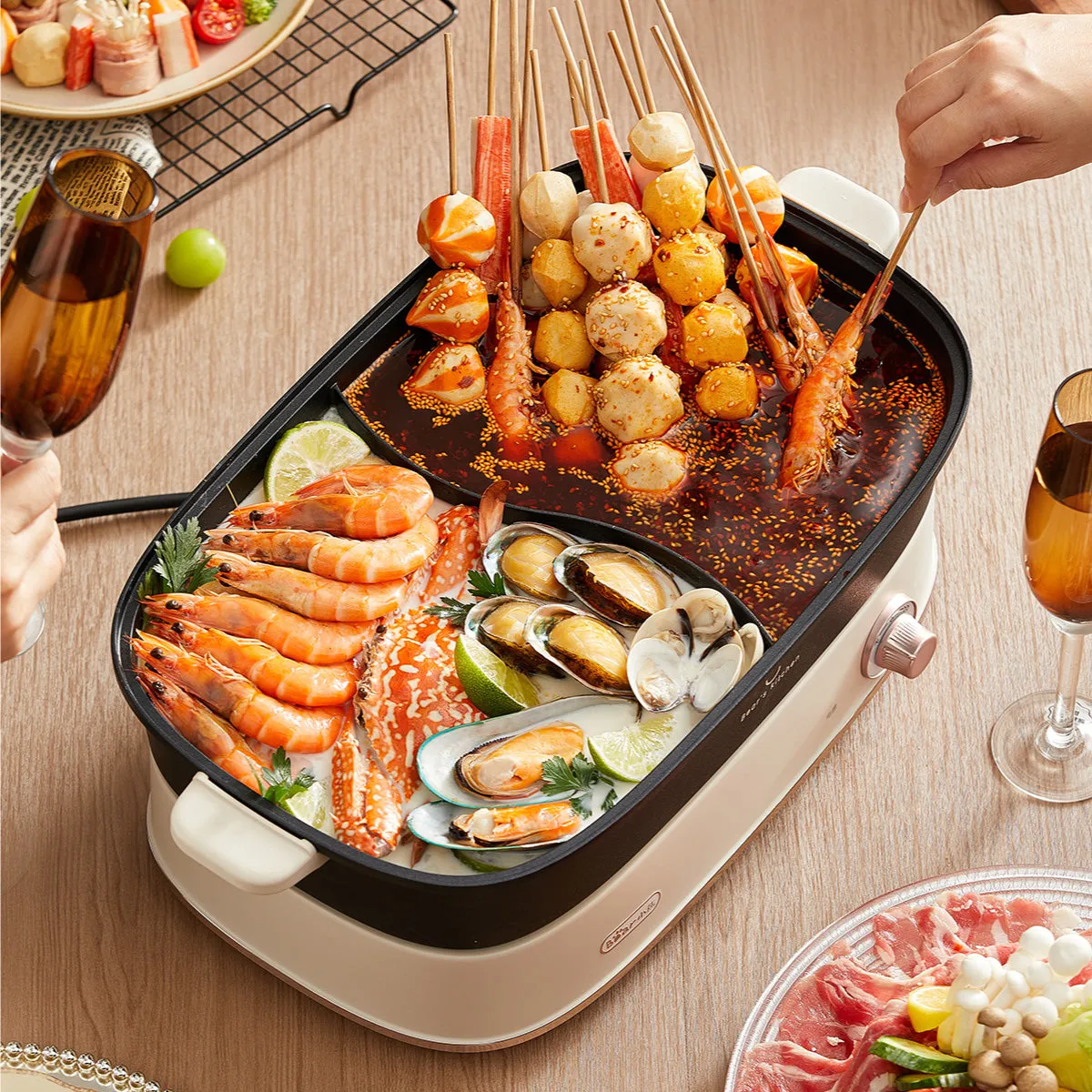 Bear Steamboat & BBQ Grill, Multi Cooker with 6L YuanYang Non-stick Pot (DHG-D65A1)