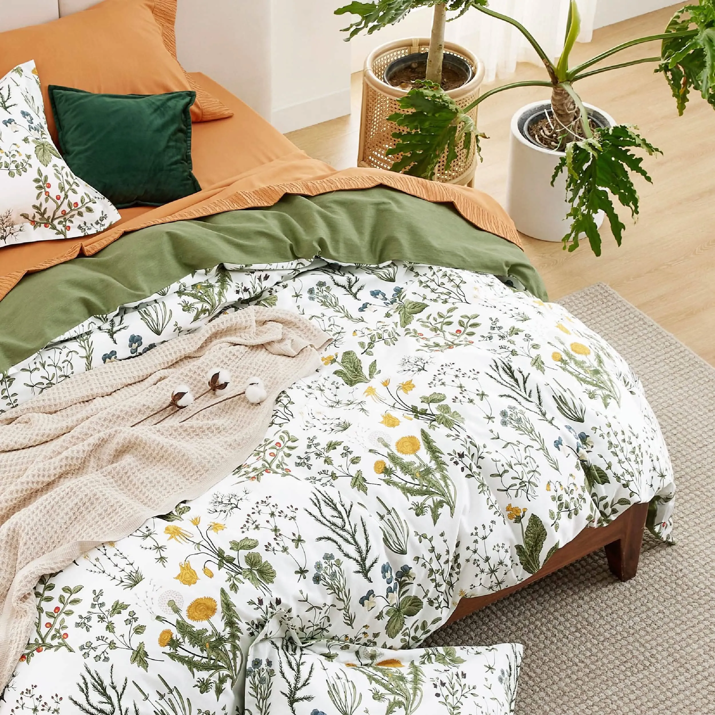 Bedsure 100% Cotton Reversible Floral Duvet Cover Set Green Floral