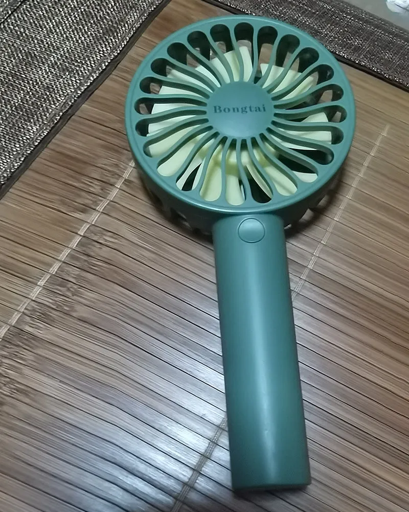 Bongtai portable electric fan with USB rechargeable operation electric fan, suitable for outdoor travel, etc.