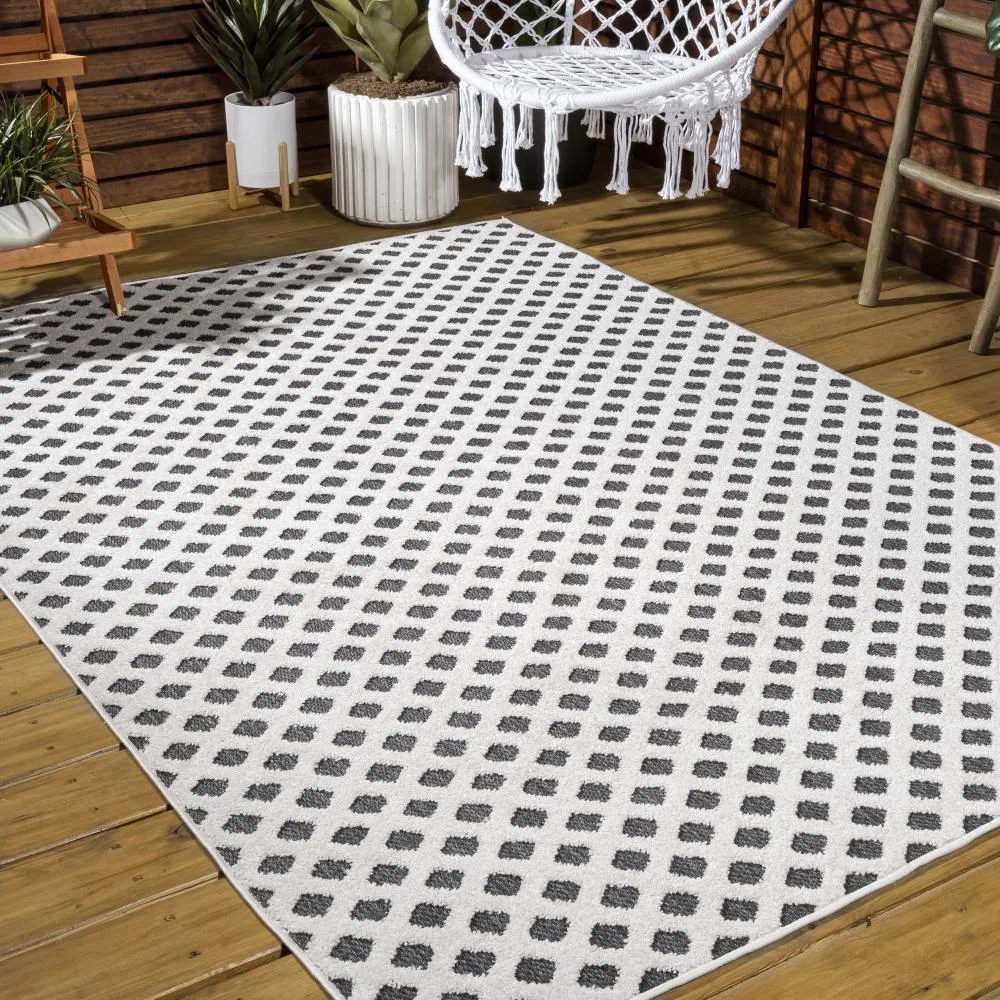 Castelo Rabat High-Low Pile Mini-Diamond Area Rug