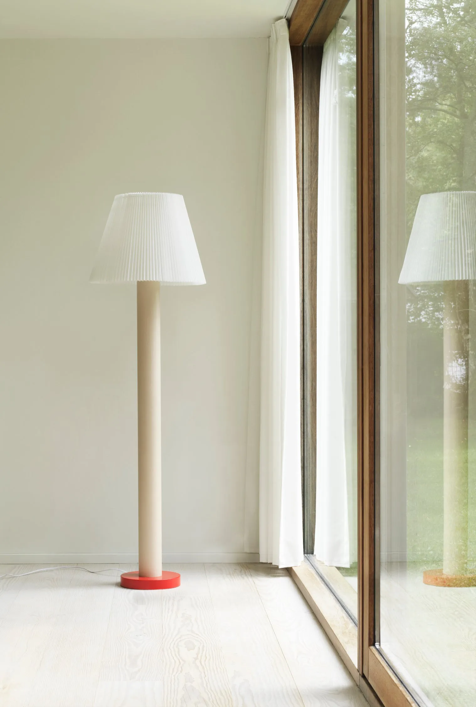 Cellu Floor Lamp