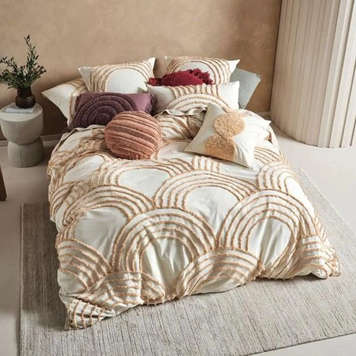 Circular Tufted Duvet Cover Set