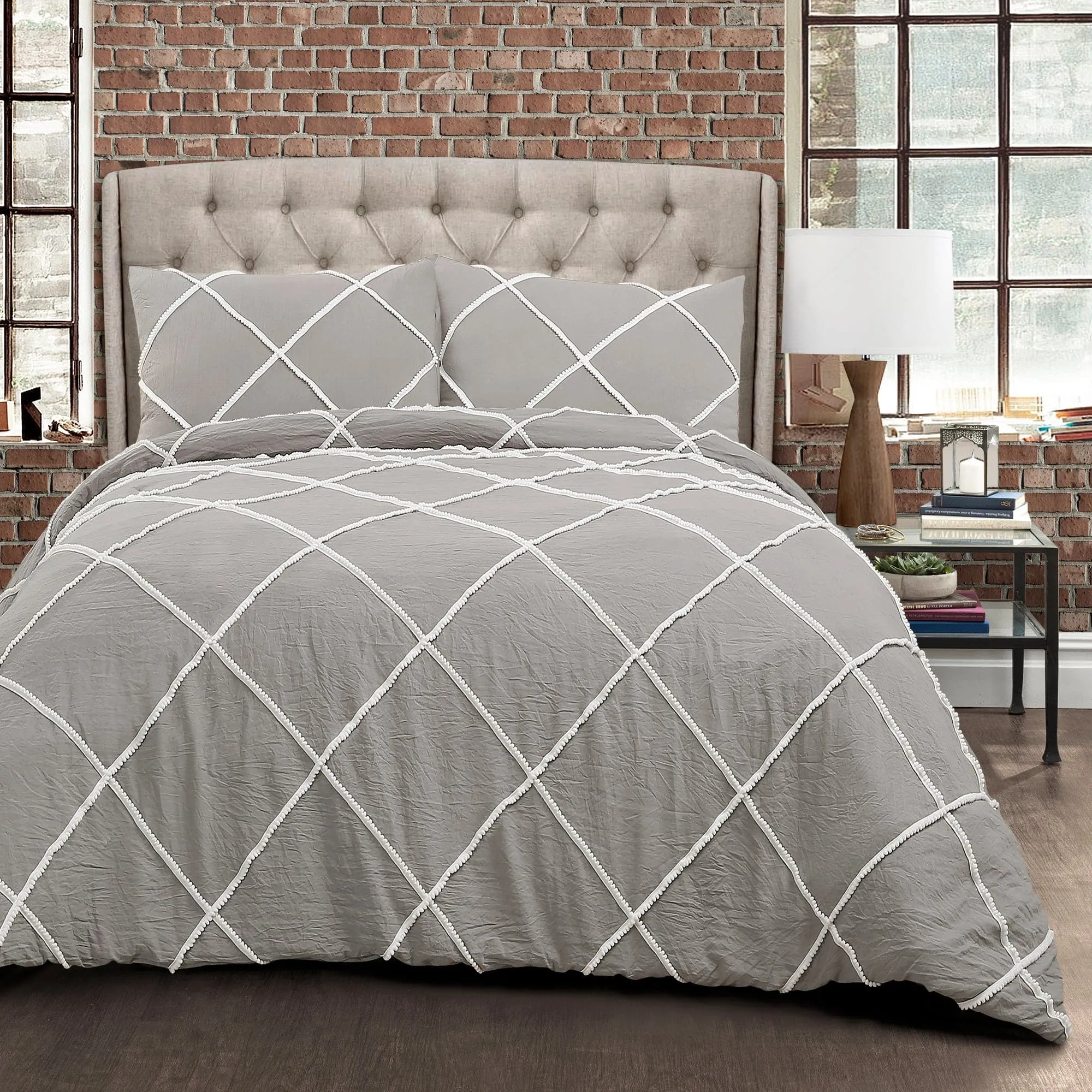 Diamond Pom Pom 3 Piece Comforter Set