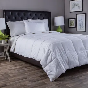 DownLinens 300 Thread Count Down Alternative Comforter