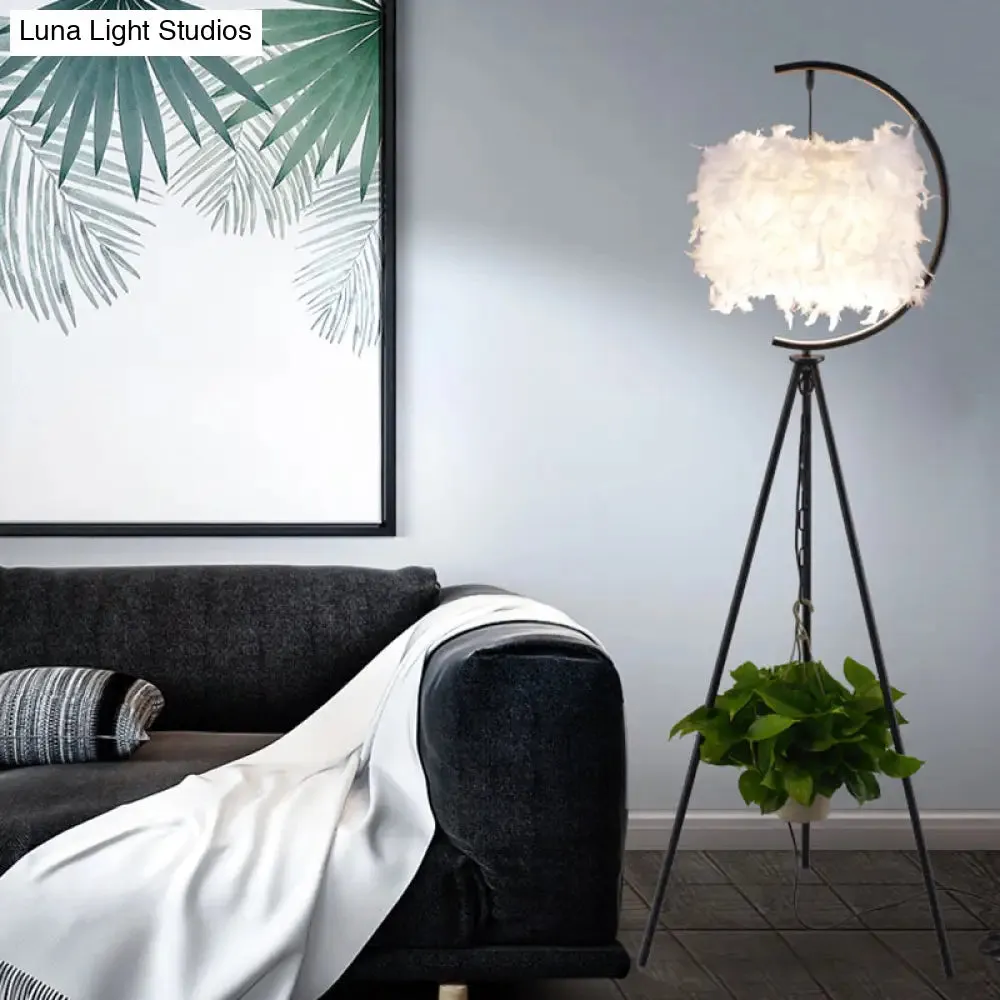 Feather Deco Drum Floor Lamp - Contemporary Tri-Leg Design - Black/Gold - Perfect for Single Bedrooms