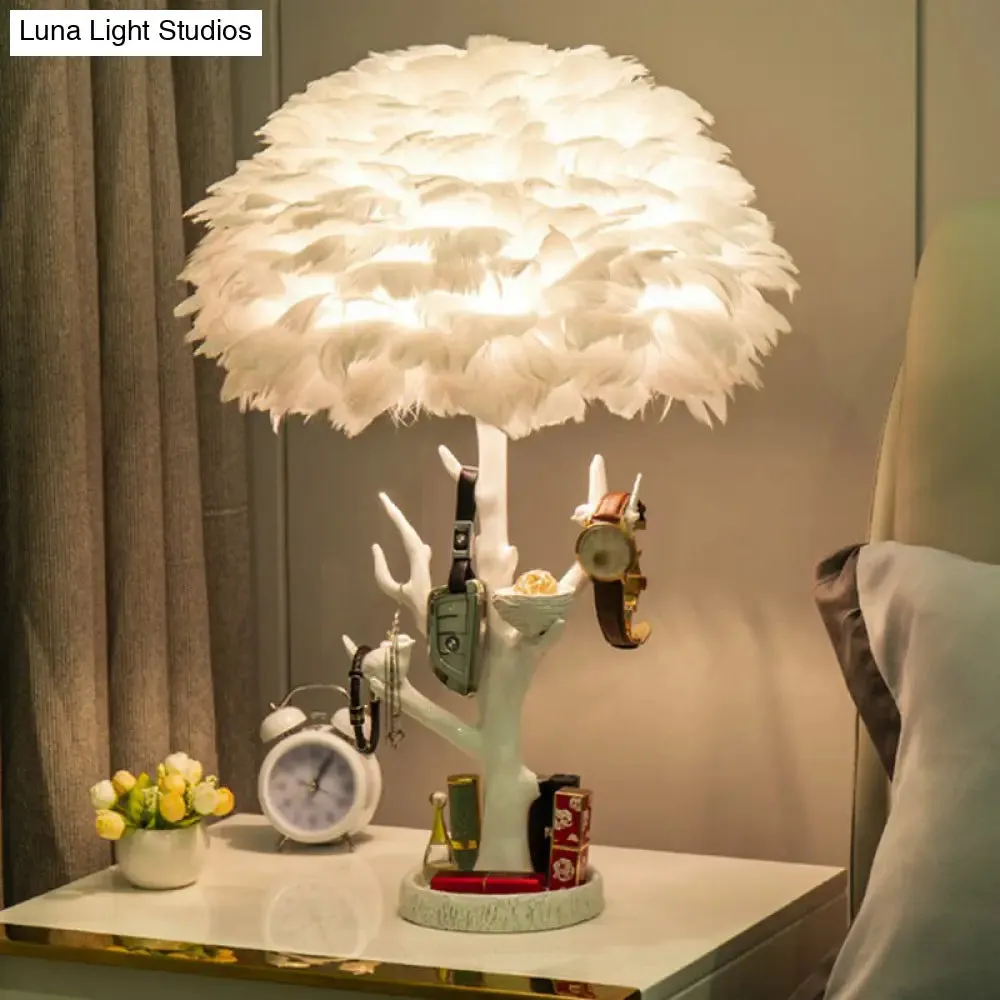 Feather Shade Resin Table Lamp: Artistic Tree Branch Design, Ideal for Living Room Nightstands, White