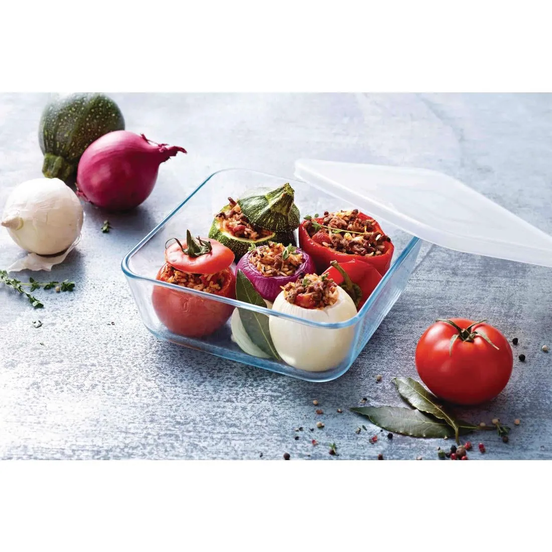 FS367 Pyrex Cook & Freeze Square Dish With Lid 850ml