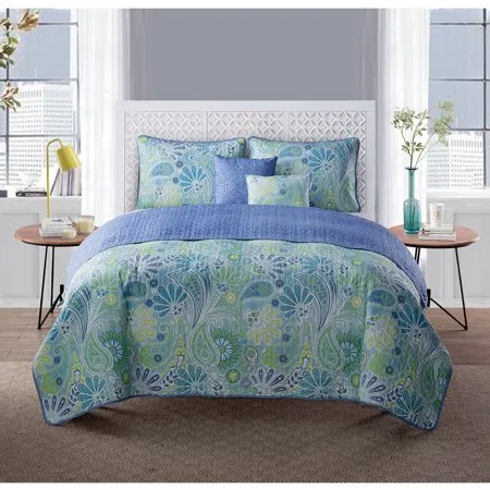 Harmony 5-Piece Reversible Paisley Bedding Quilt Set