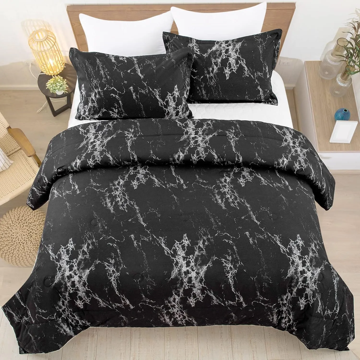 King Black Marble Comforter Set, Printed Bedding for All Seasons, Soft Microfiber 3-Piece