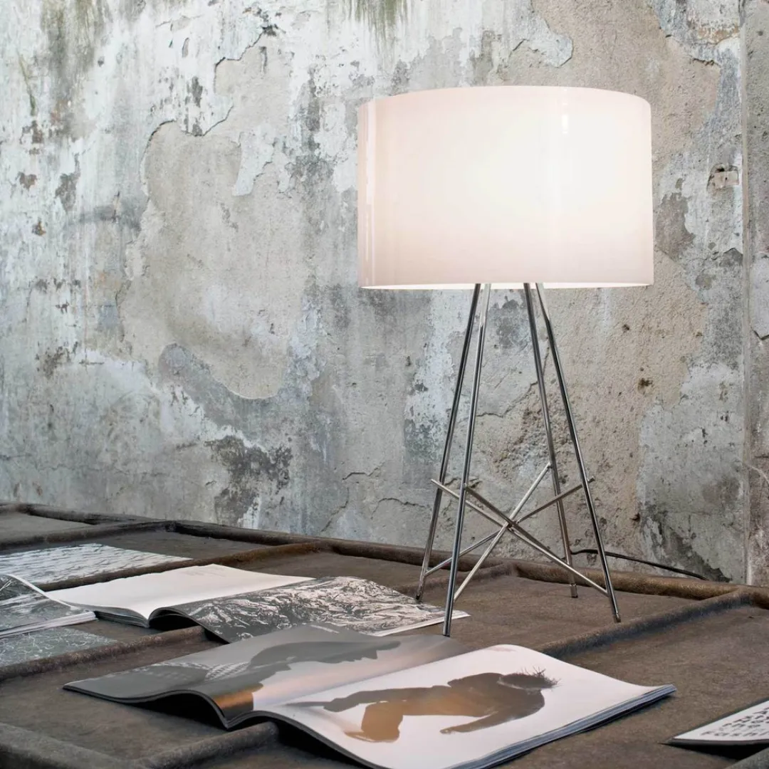 Ray Table Lamp